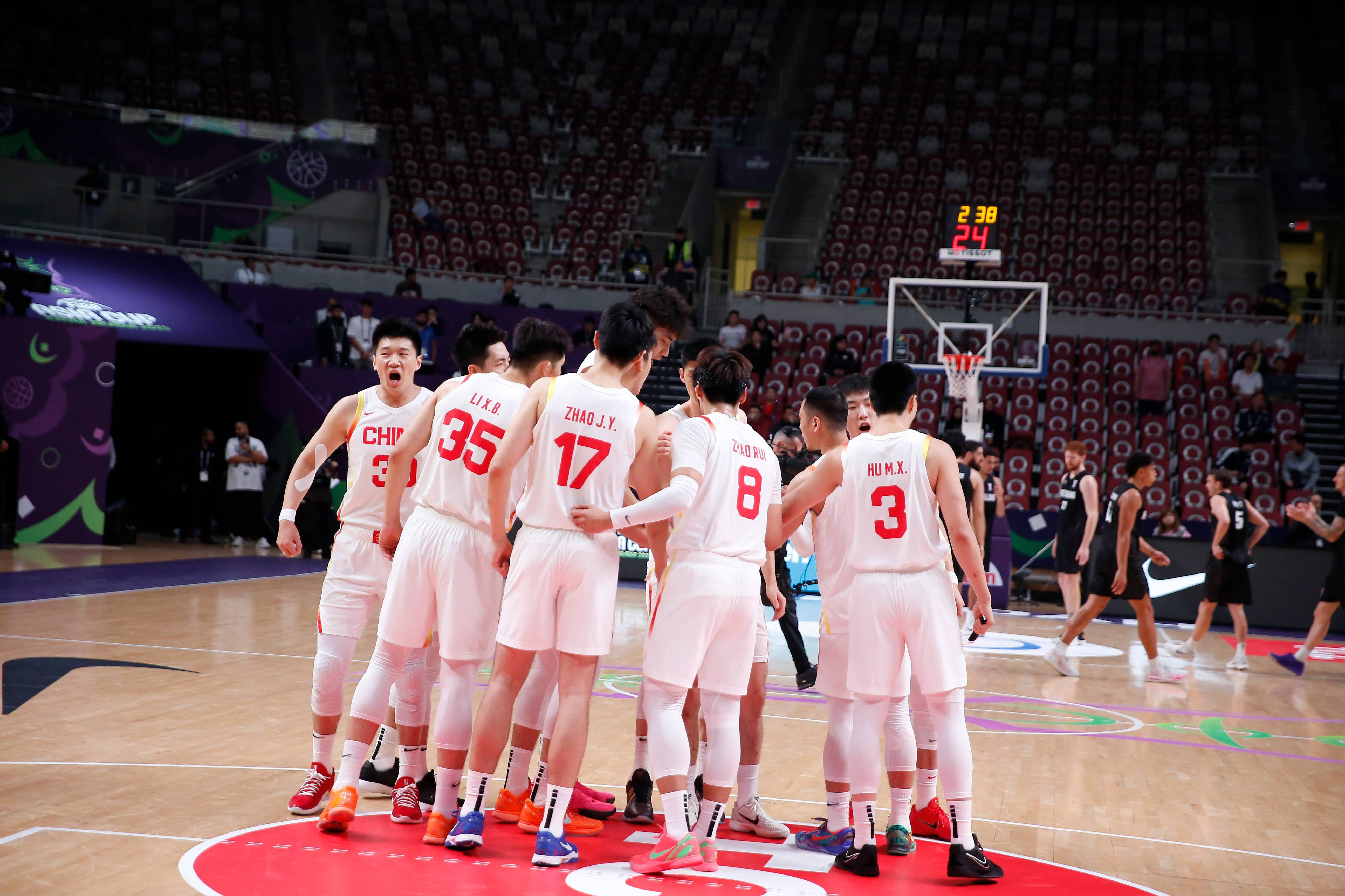 PG-国际比赛日欧篮联焦点战，广厦男篮门线救险，底气十足，赛程密集仍需轮换的简单介绍