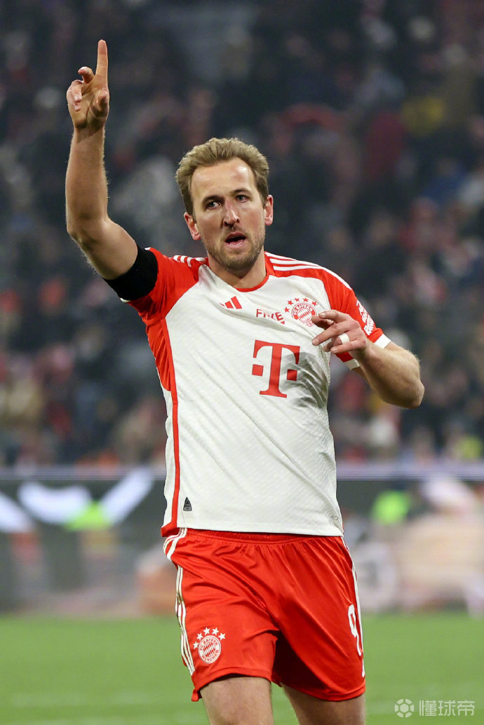 PG-凯恩迎来二十赛季高光表现，公牛球迷沸腾！的简单介绍